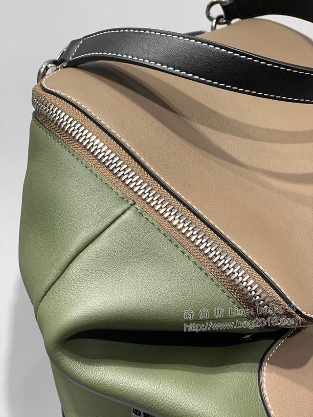LOEWE男女通用包包 羅意威Goya系列雙肩書包  tcl1379